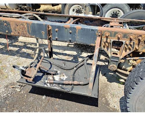 INTERNATIONAL 7600 Parts Vehicles