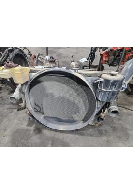 INTERNATIONAL 7600 Radiator