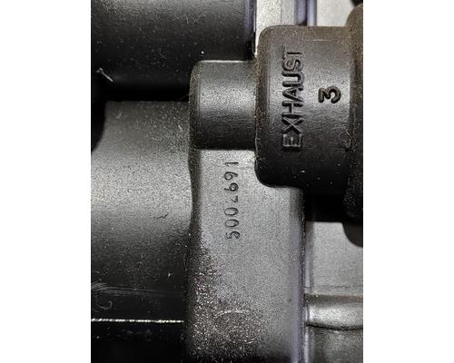 INTERNATIONAL 8100 Dash Panel