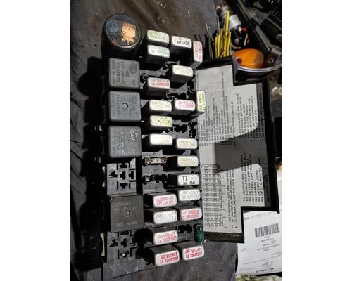 INTERNATIONAL 8100 Fuse Box