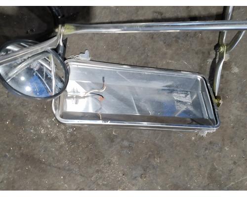 INTERNATIONAL 8100 Mirror (Side View)