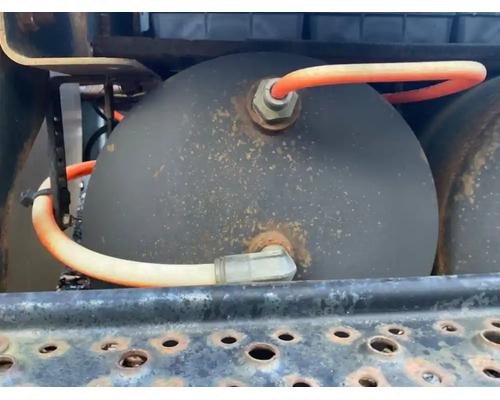  International 8600 Air Tank #