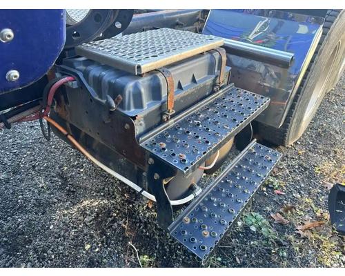  International 8600 Battery Box #