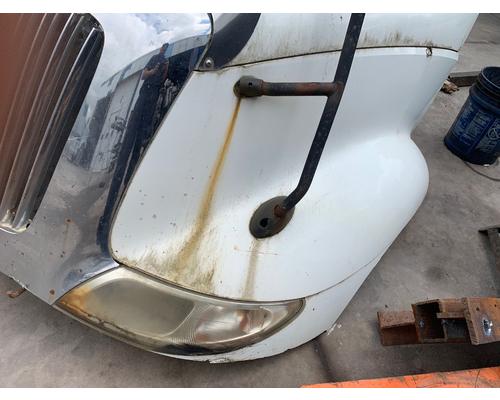 INTERNATIONAL 8600 Hood