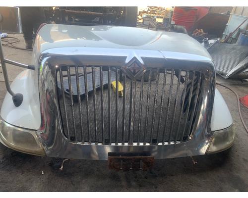 INTERNATIONAL 8600 Hood