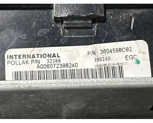  International 8600 Instrument Cluster #
