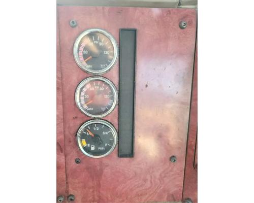 International 9100I Instrument Cluster #
