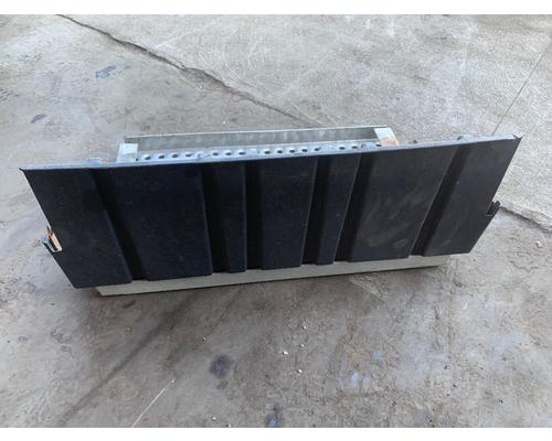 INTERNATIONAL 9200I Battery Box Cover