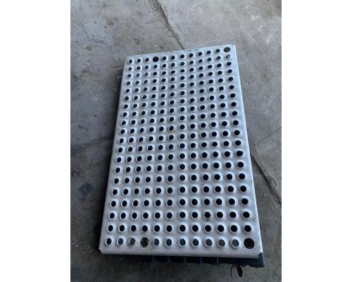 INTERNATIONAL 9200I Battery Box Cover