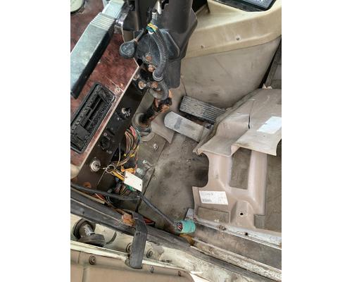 INTERNATIONAL 9200I Cab