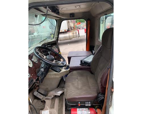 INTERNATIONAL 9200I Cab