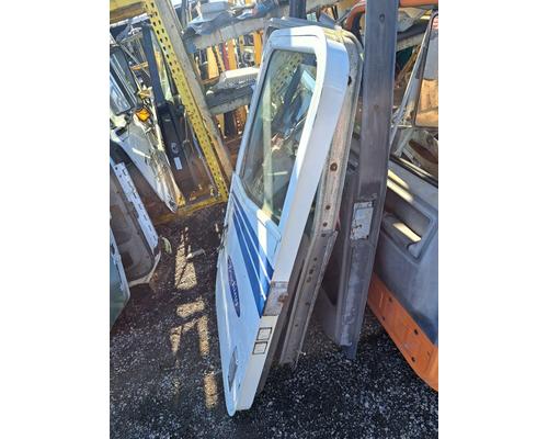 INTERNATIONAL 9200I Door Assembly, Front