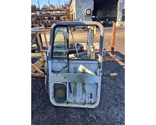 INTERNATIONAL 9200I Door Assembly, Front