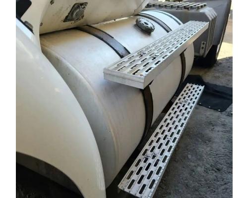  International 9200I Fuel Tank #