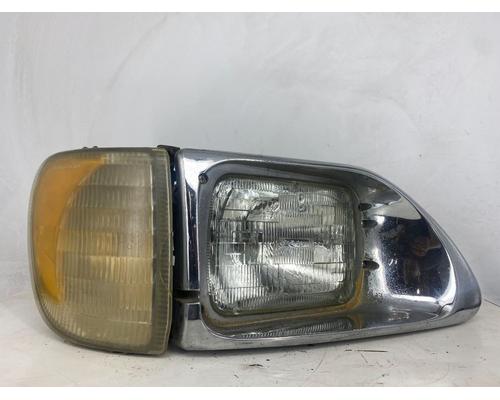  International 9200I Headlamp Assembly #
