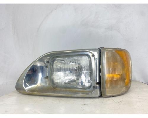 International 9200I Headlamp Assembly # International 9200I Headlamp Assembly #