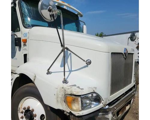  International 9200I Hood #