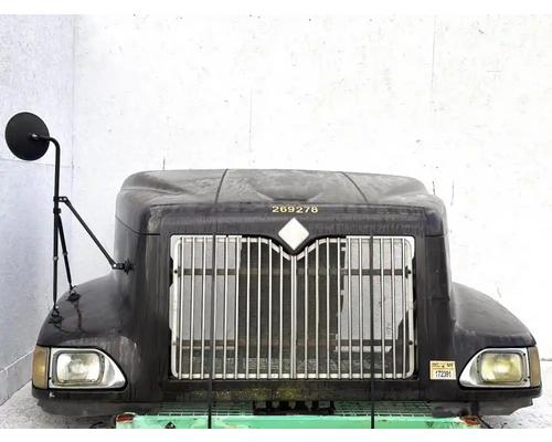  International 9200I Hood #