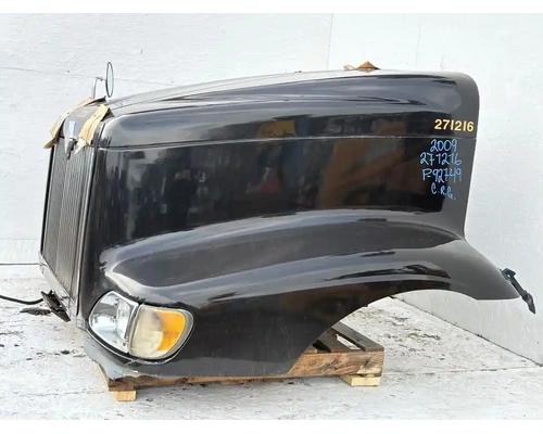  International 9200I Hood #