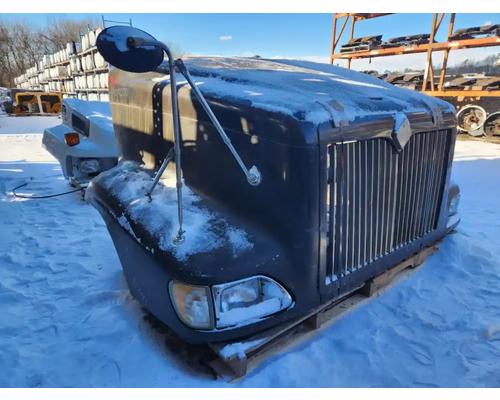  International 9200I Hood #