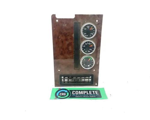  International 9200I Instrument Cluster #