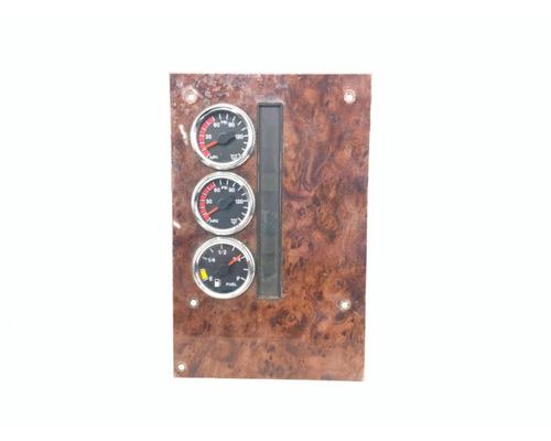  International 9200I Instrument Cluster #