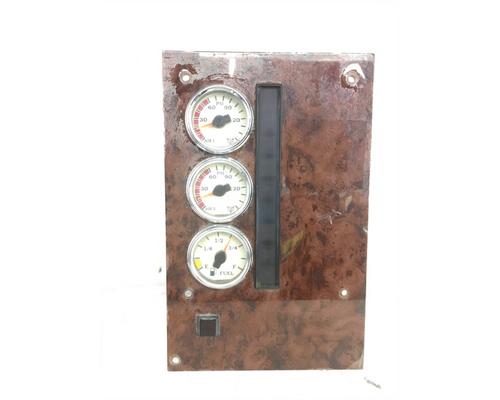  International 9200I Instrument Cluster #
