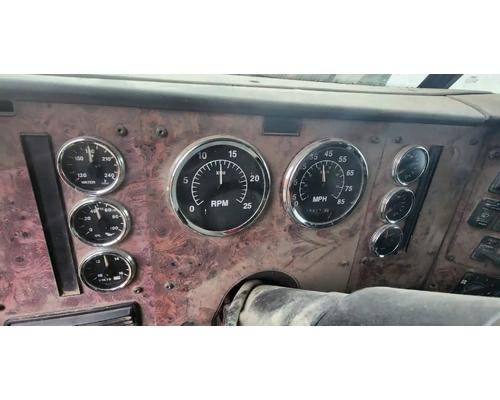  International 9200I Instrument Cluster #