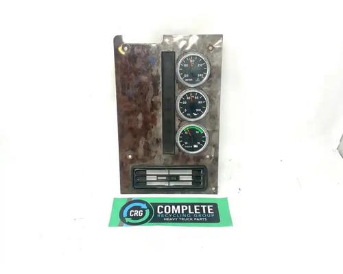  International 9200I Instrument Cluster #