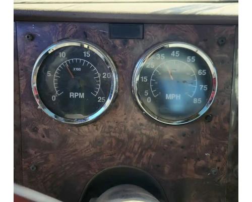  International 9200I Instrument Cluster #