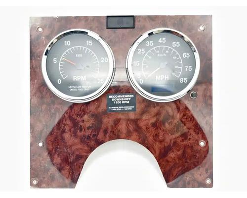  International 9200I Instrument Cluster #