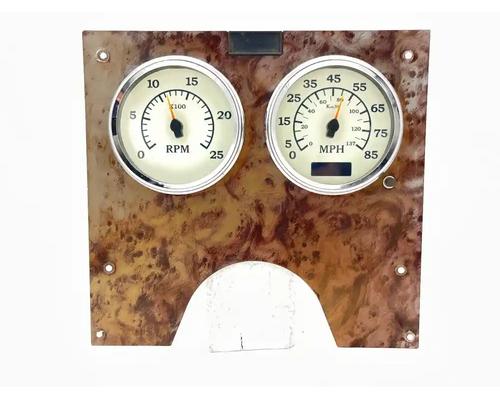  International 9200I Instrument Cluster #