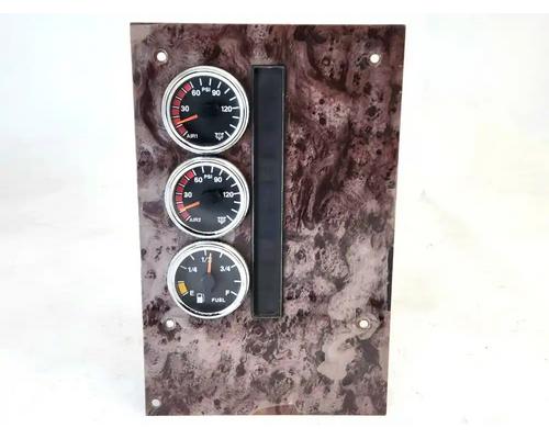  International 9200I Instrument Cluster #