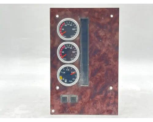  International 9200I Instrument Cluster #