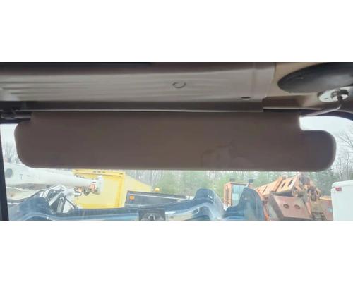  International 9200I Visor #
