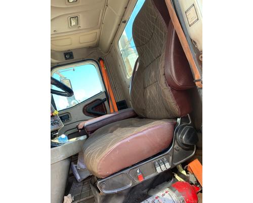 INTERNATIONAL 9200I Seat, Front