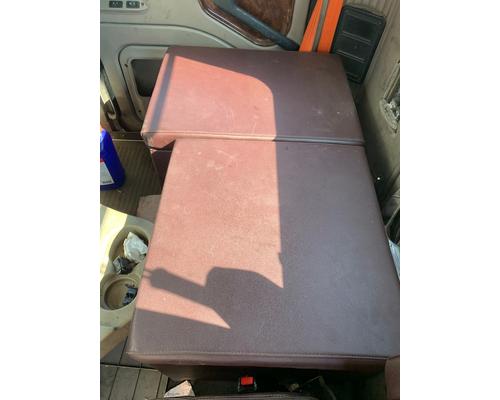 INTERNATIONAL 9200I Seat, Front