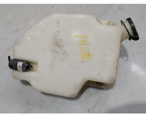 INTERNATIONAL 9200I Windshield Washer Reservoir