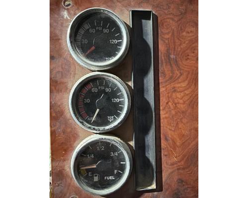 INTERNATIONAL 9200 Dash Panel