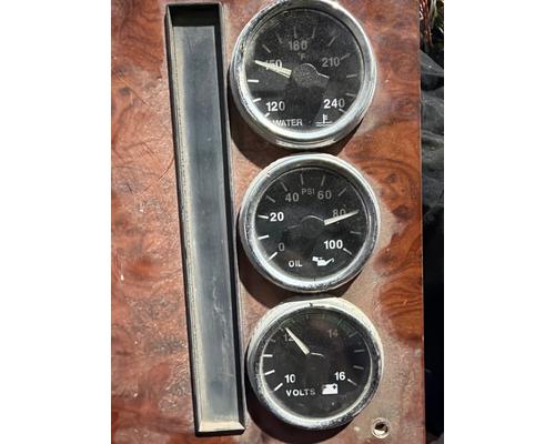 INTERNATIONAL 9200 Dash Panel