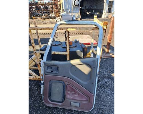 INTERNATIONAL 9200 Door Assembly, Front