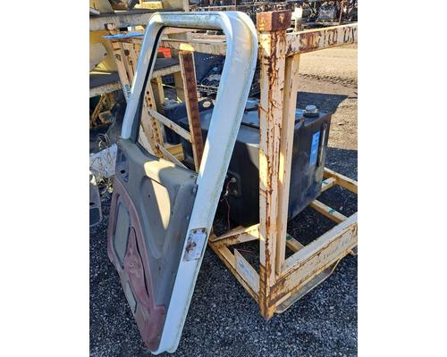 INTERNATIONAL 9200 Door Assembly, Front