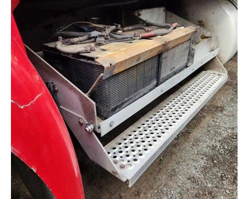 international-9400i-battery-box #1445380