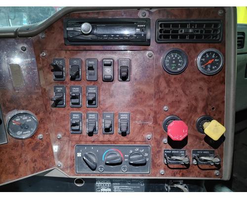 INTERNATIONAL 9400I Cab