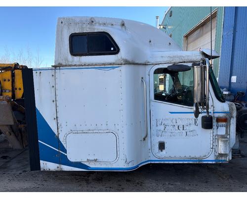 INTERNATIONAL 9400I Cab