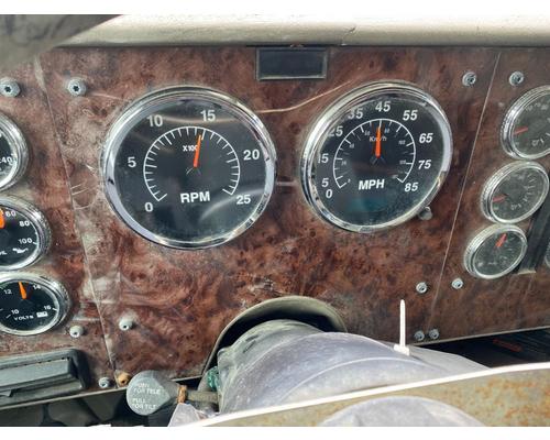  International 9400I Instrument Cluster #