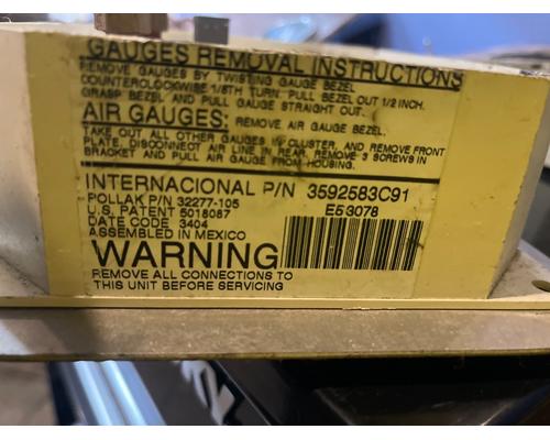 INTERNATIONAL 9400I Instrument Cluster