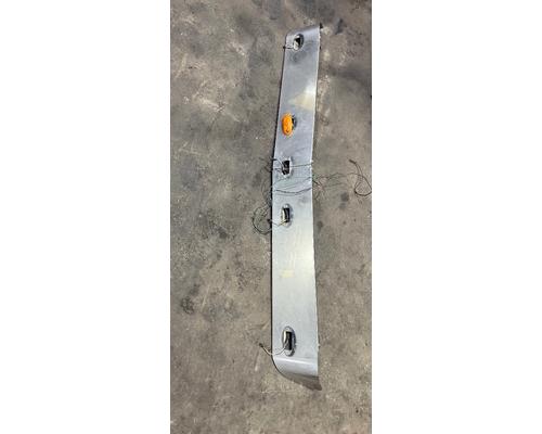 INTERNATIONAL 9400I Sun Visor (External)