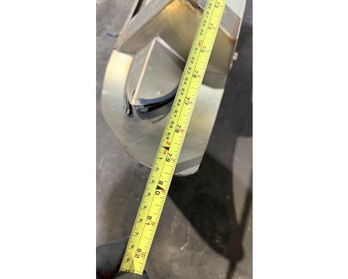 INTERNATIONAL 9400I Sun Visor (External)