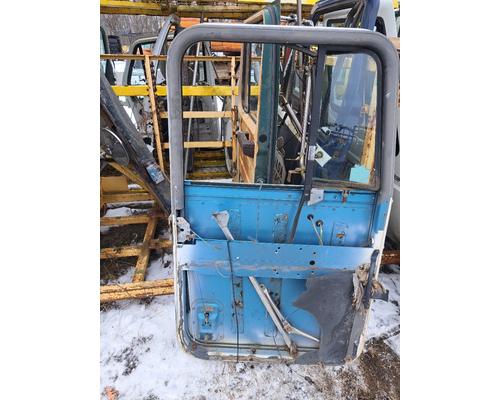 INTERNATIONAL 9400 Door Assembly, Front